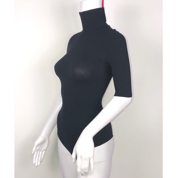 Commando Black Short Sleeve Bodysuit Turtleneck OS - Picture 4 of 12